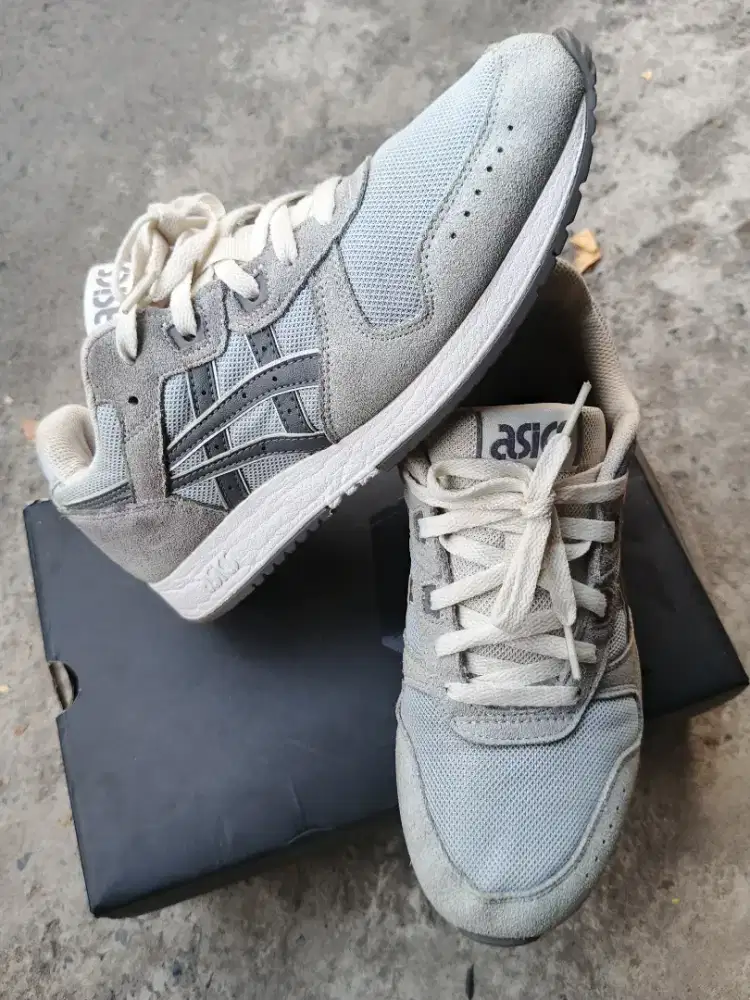 Jual sepatu asics lite classic size 41 original bisa kirim bayar cod