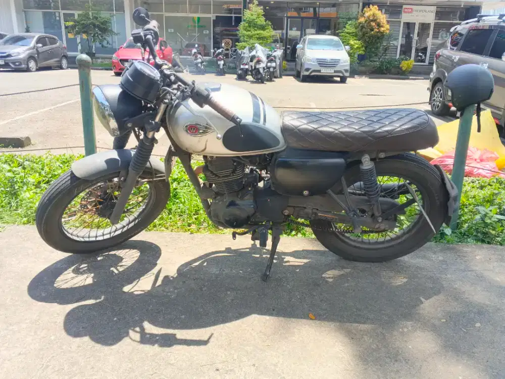 Kawasaki W175 2018