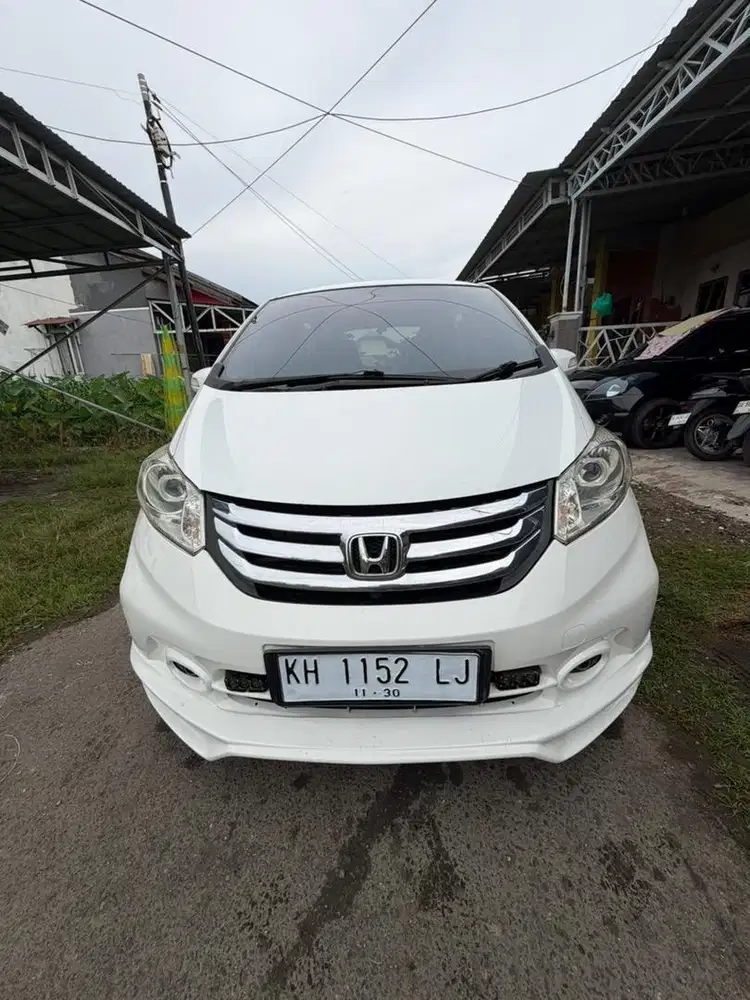 Honda Freed E PSD Facelift Last Edition