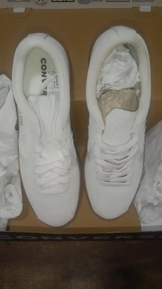 [WTS] Converse All Star Classic Trainer Suede BNIB 100% Ori