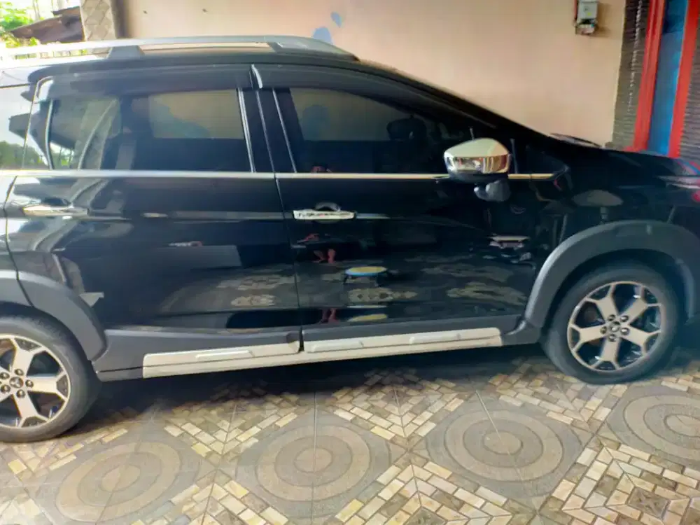 Xpander cross metic 2022