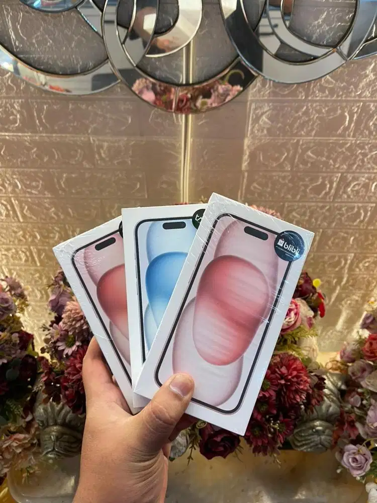 Iphone 15 128gb iBox NEW + Free Adaptor Ugreen 20W