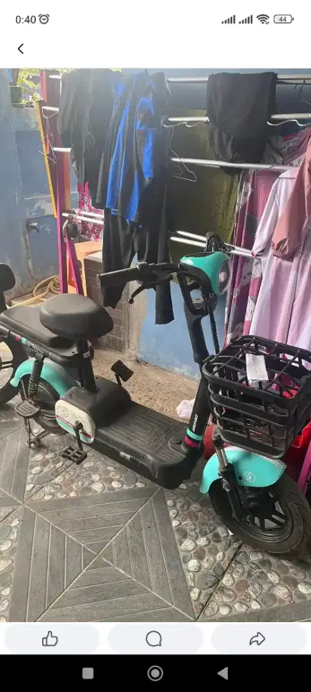 Sepeda listrik merek genio