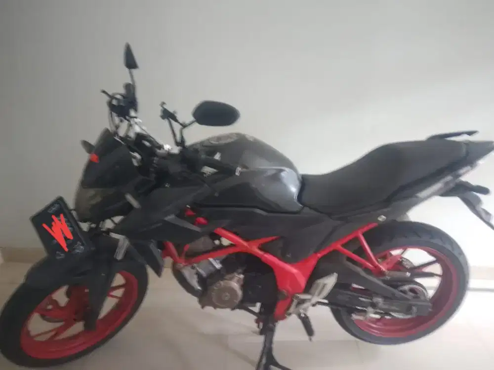 Yg minat langsung aja inbox cb 150R k56 2016 ban setang sok ramte