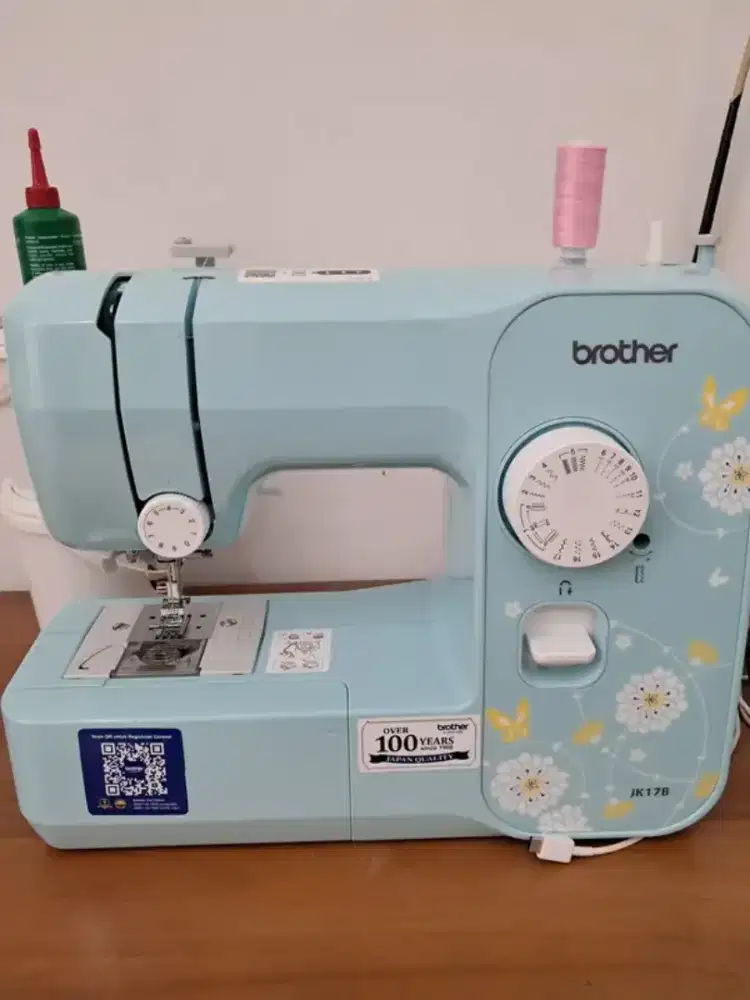 Mesin jahit portabel