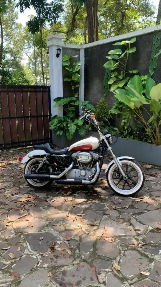 Harley Davidson Sportster Superlow 2012