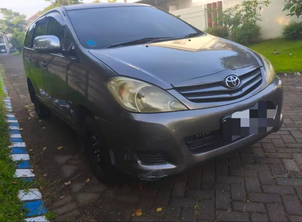 Dijual Innova diesel 2.5E 2009 MT