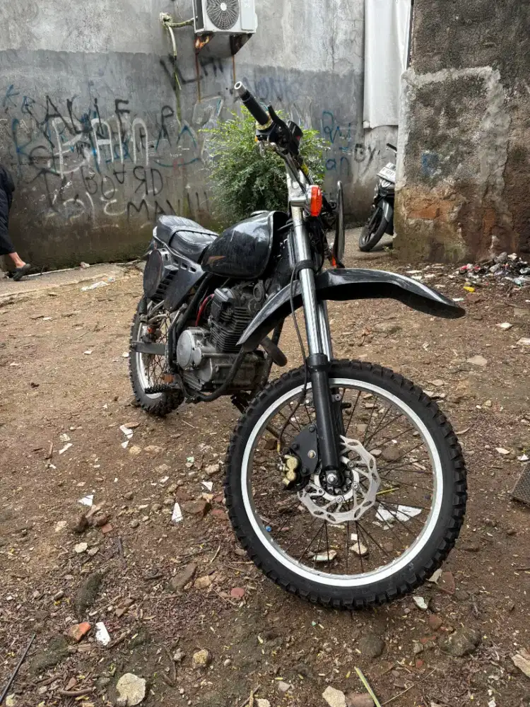 Custom tracker clasik