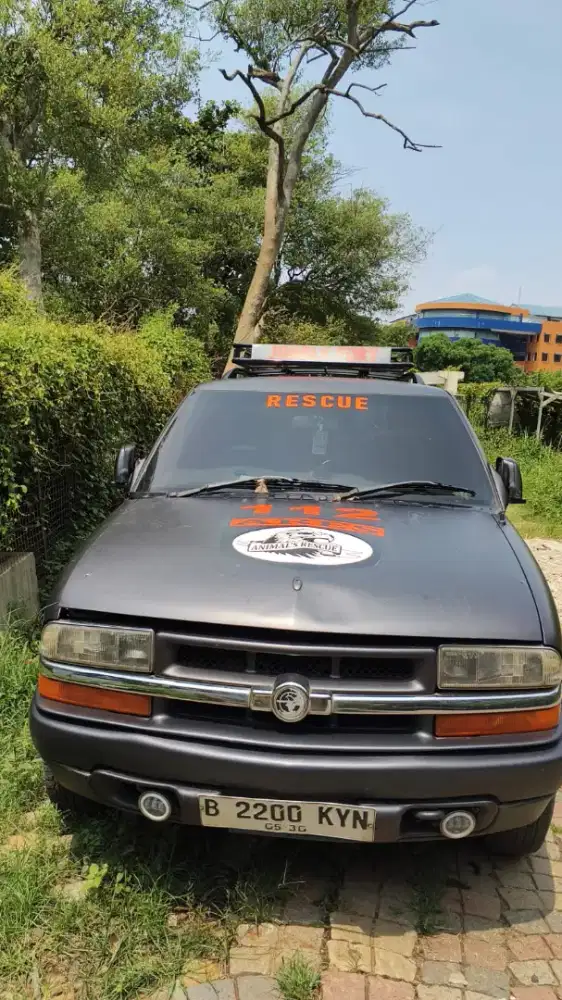 blezer mobil jual butuh