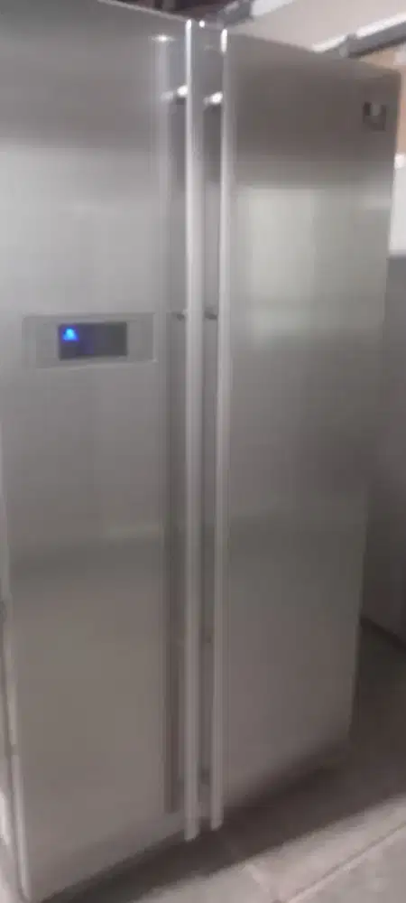 Kulkas Samsung SBS Silver Mewah 600L