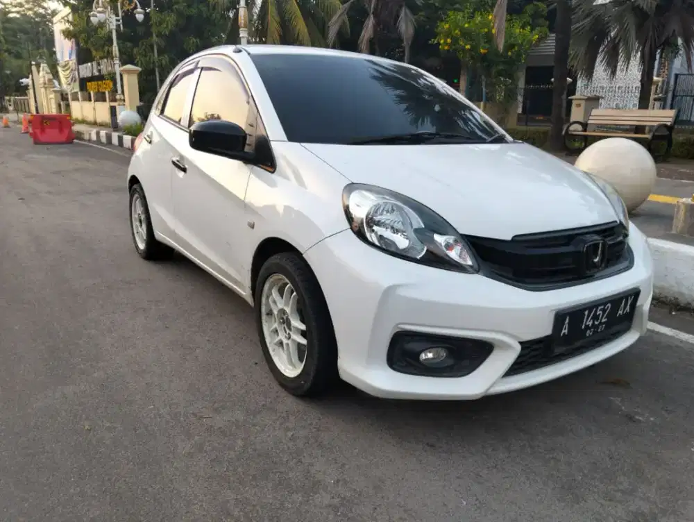 Honda brio e matic 2017