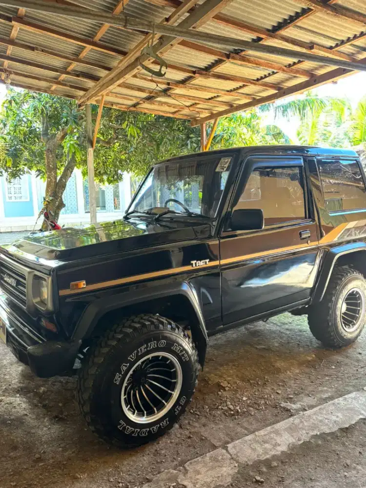 Taft GT 4×4 Tahun 1991