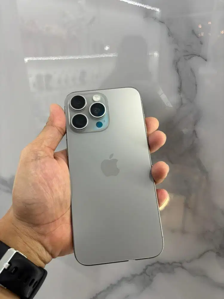 iphone 15 promax 256gb second likenew