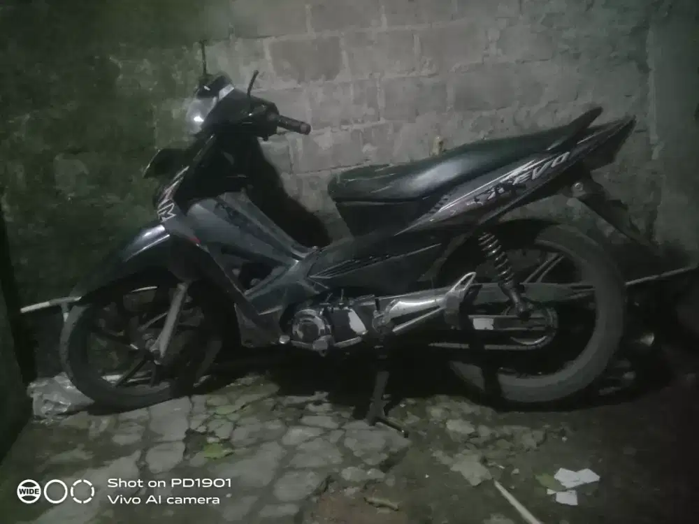 jual motor Honda Revo lancip