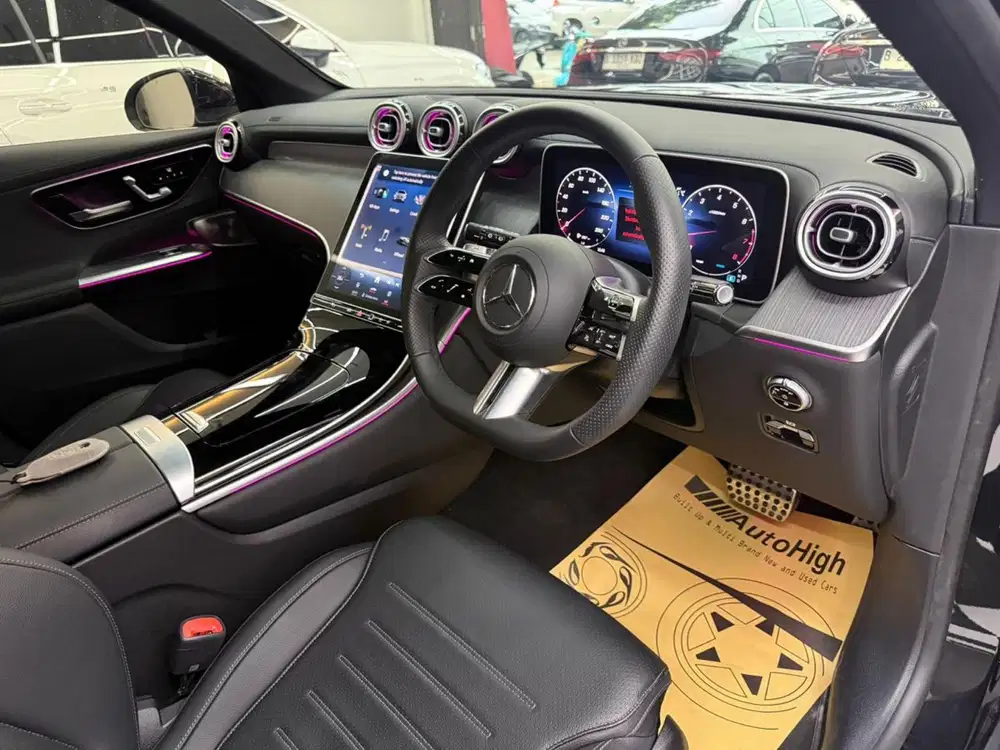 DP10% [Km3.000] GLC300 AMG 2024 Black / GLC 300 Reg 2025 #AUTOHIGH
