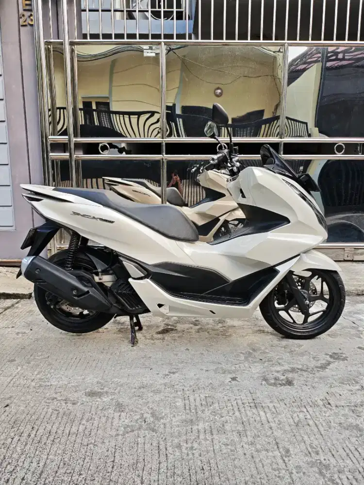 Honda New PCX 160 CBS Thn 2023 Gress