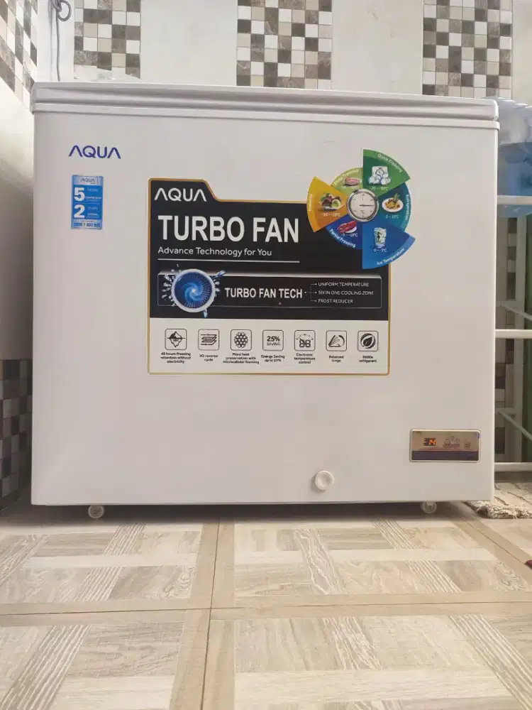 LIMITED  EDITION TIPE TERBAIK AQUA Chest Freezer TURBO FAN AQF220TF