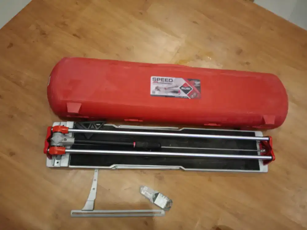 Pemotong granit merk RUBI speed 92