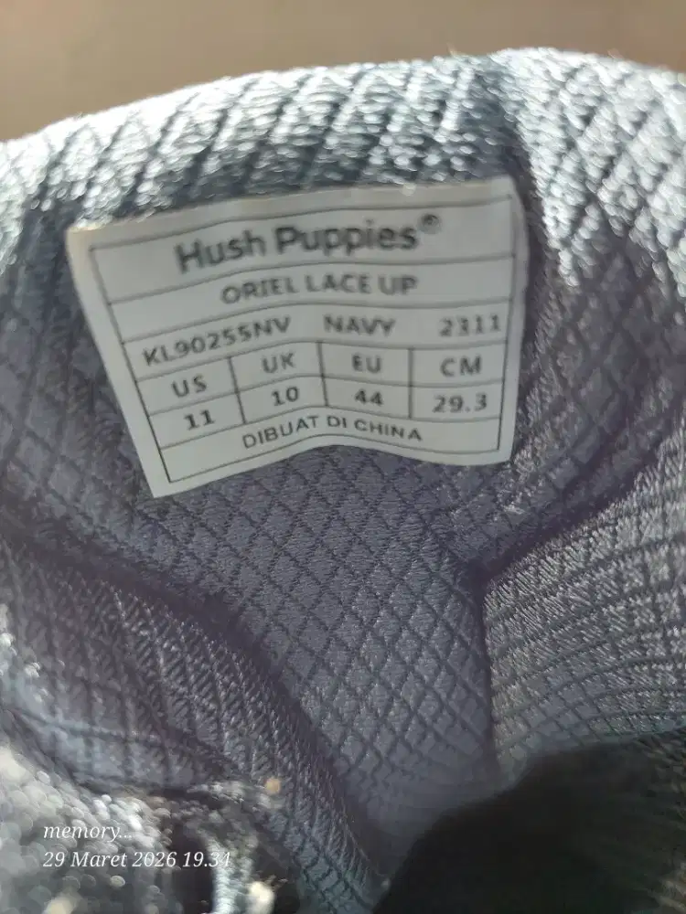 DIJUAL SEPATU SECOND HUSH PUPIES BIRU 96%