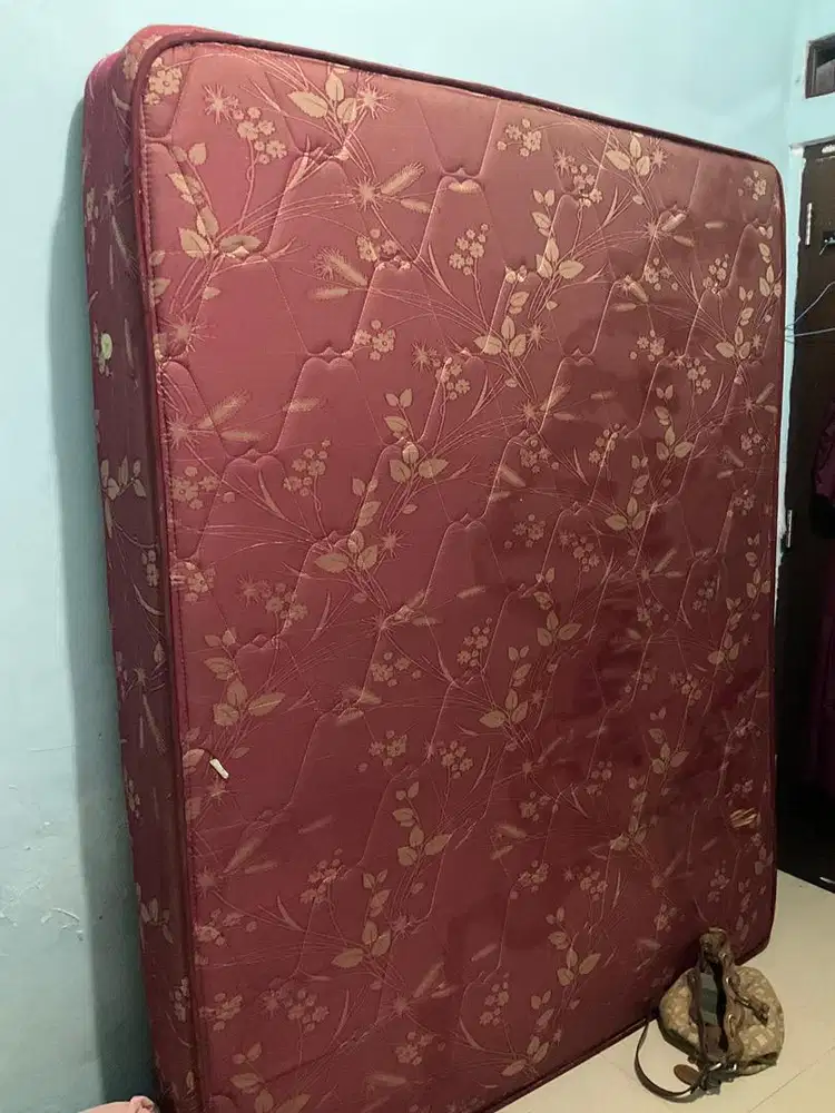 Kasur tidur merk Guhdo