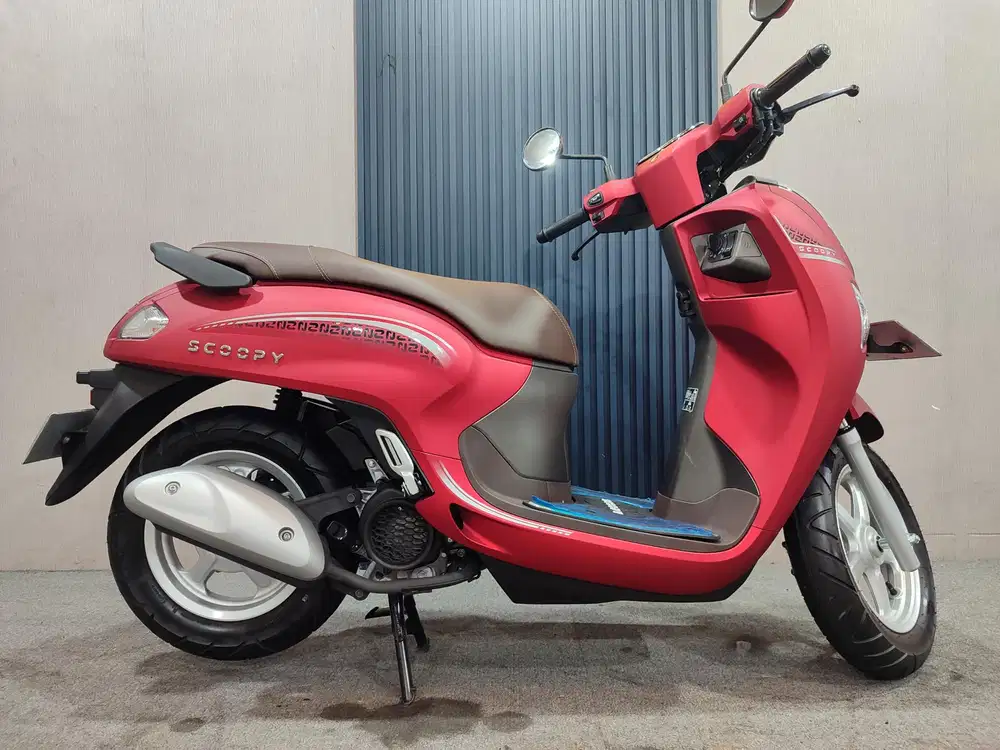 Scoopy fi 2025 PRESTIGE istimewa mulus terawat siap pakai...