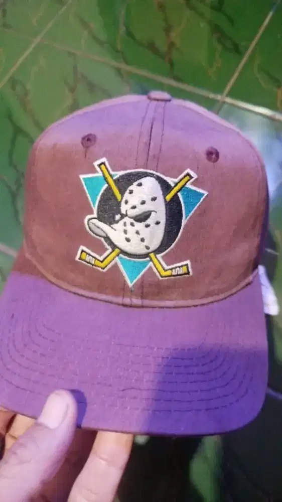 Topi mighty duck starter