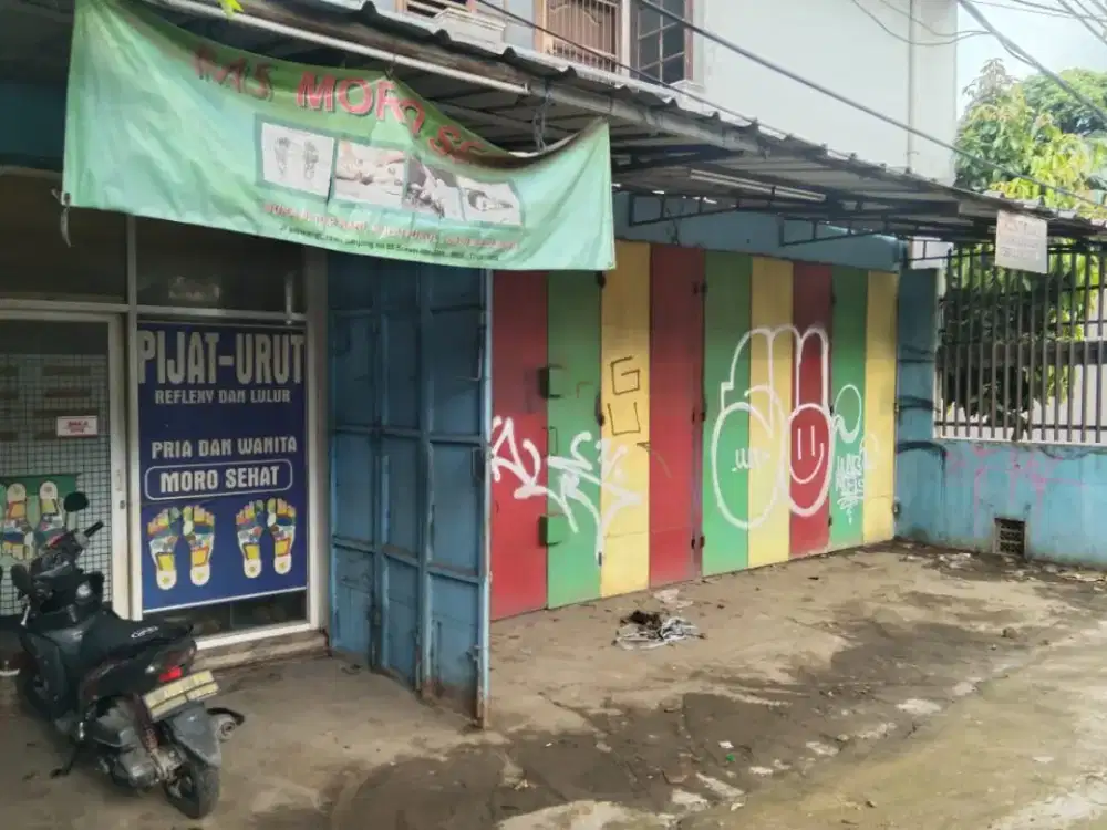 Di sewakan tempat usaha