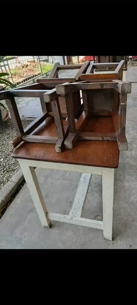 Dijual meja dan kursi