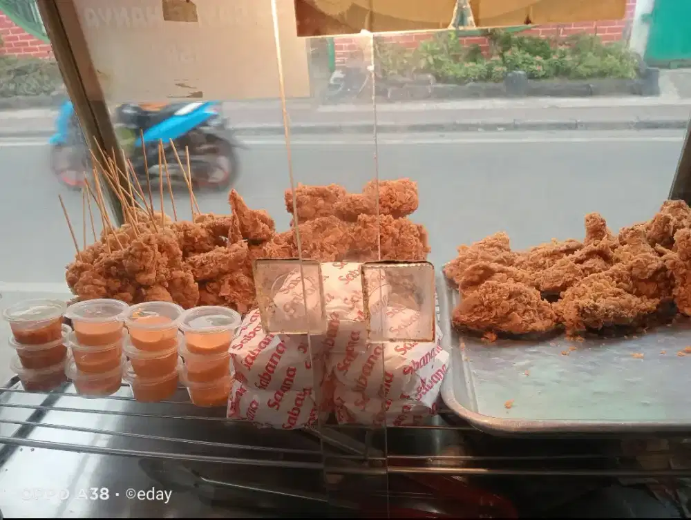 Cari kerjaan apa aja