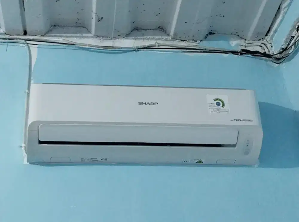 Dijual AC sharp lengkap