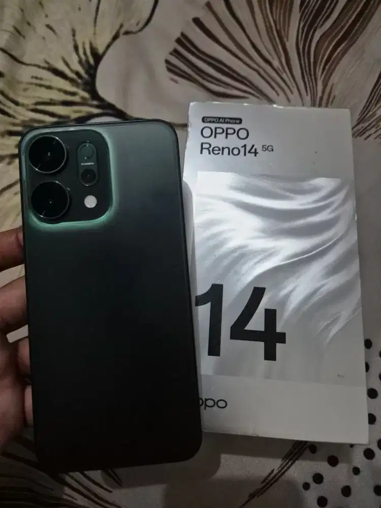 Oppo Reno 14 12/256 Green Fullset Mulus Garansi Juli 2026