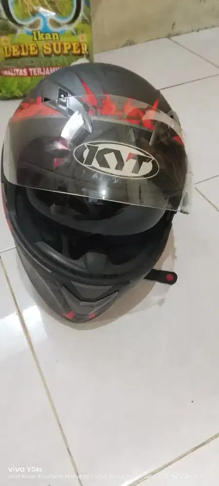 Helm kyt dobel visor uk L.Jual aja nih dri pada gk kepake
