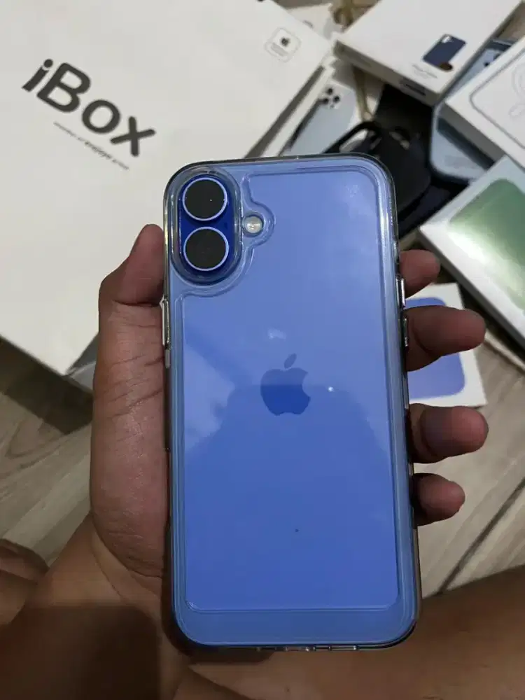 iPhone 16 Plus 128 GB