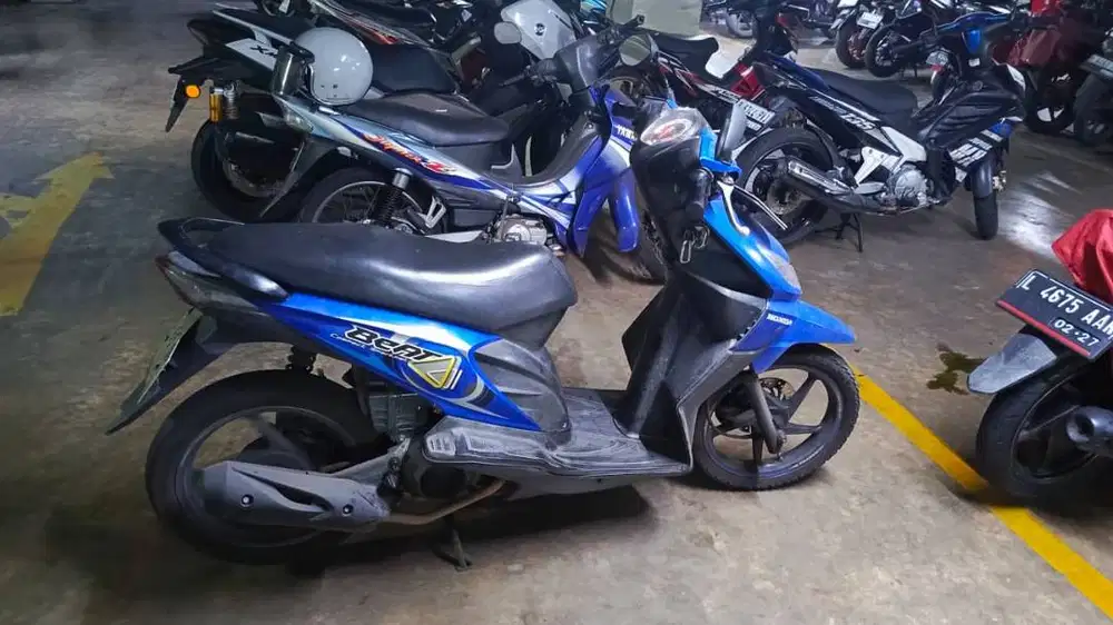Jual Honda Beat 2009