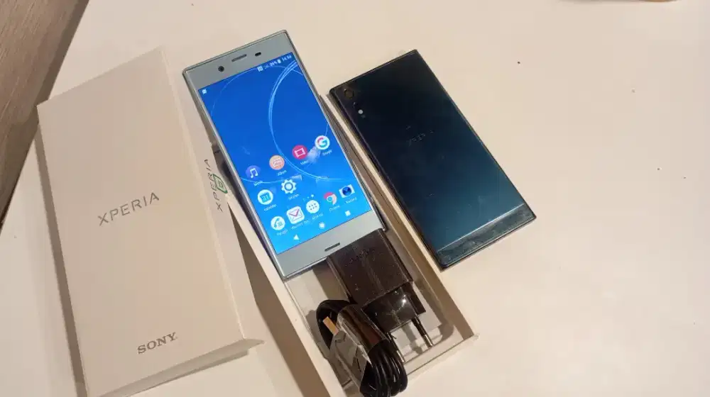 Sony Xperia XZs
