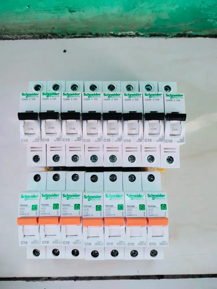 MCB Sneider original 100%