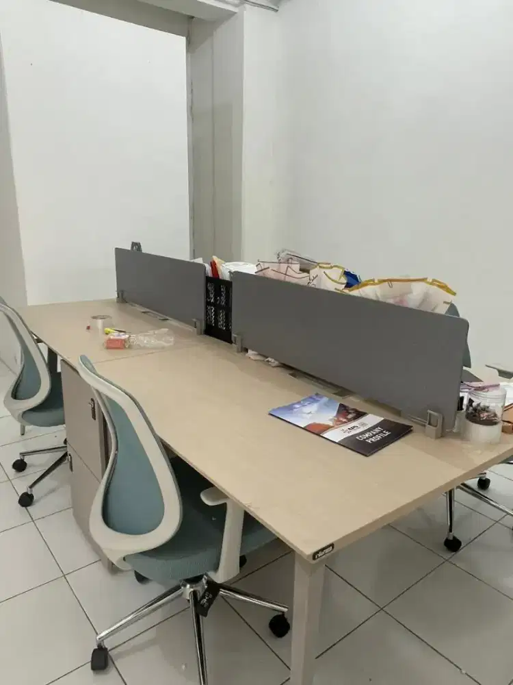 Meja Kantor (Like New)