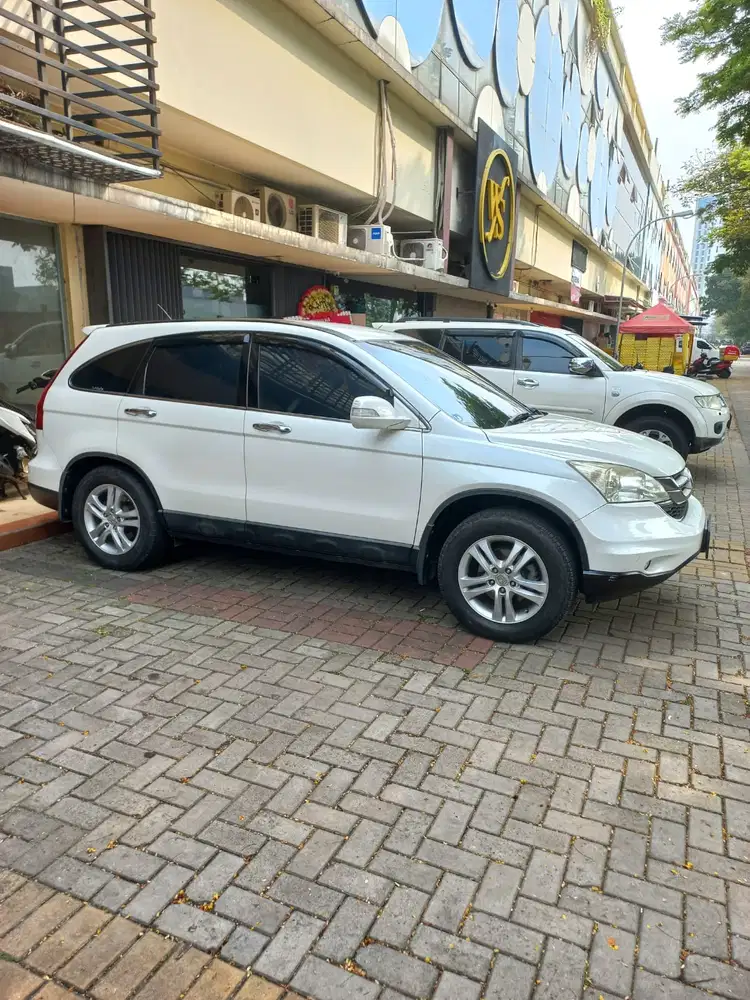Honda CR-V 2010 Bensin
