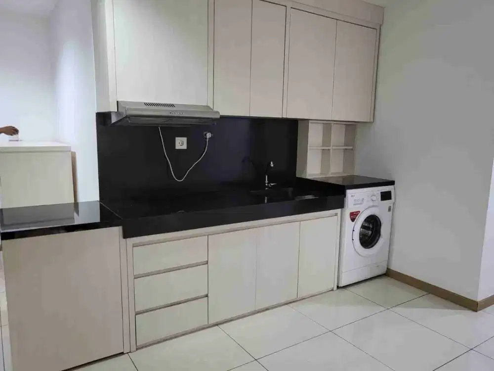 FOR RENT / SEWA Apart MTOWN SIGNATURE 3BR Full Furnished In Front Of Mall SMS Gading Serpong