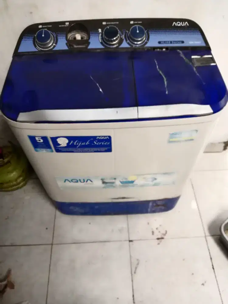 Mesin cuci 2 tabung merk aqua 8kg