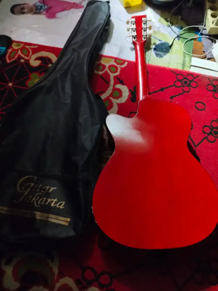 Di jual gitar yamaha f310p