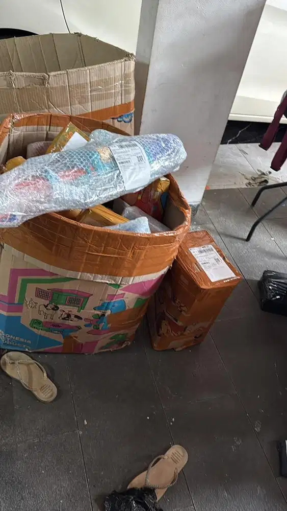 Dibutuhkan karyawan online wanita