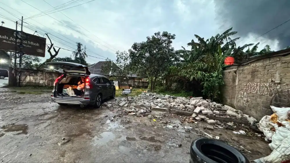 TANAH HOOK SANGAT STRATEGIS PINGGIR JALAN DEKAT TOL CIMANGGIS