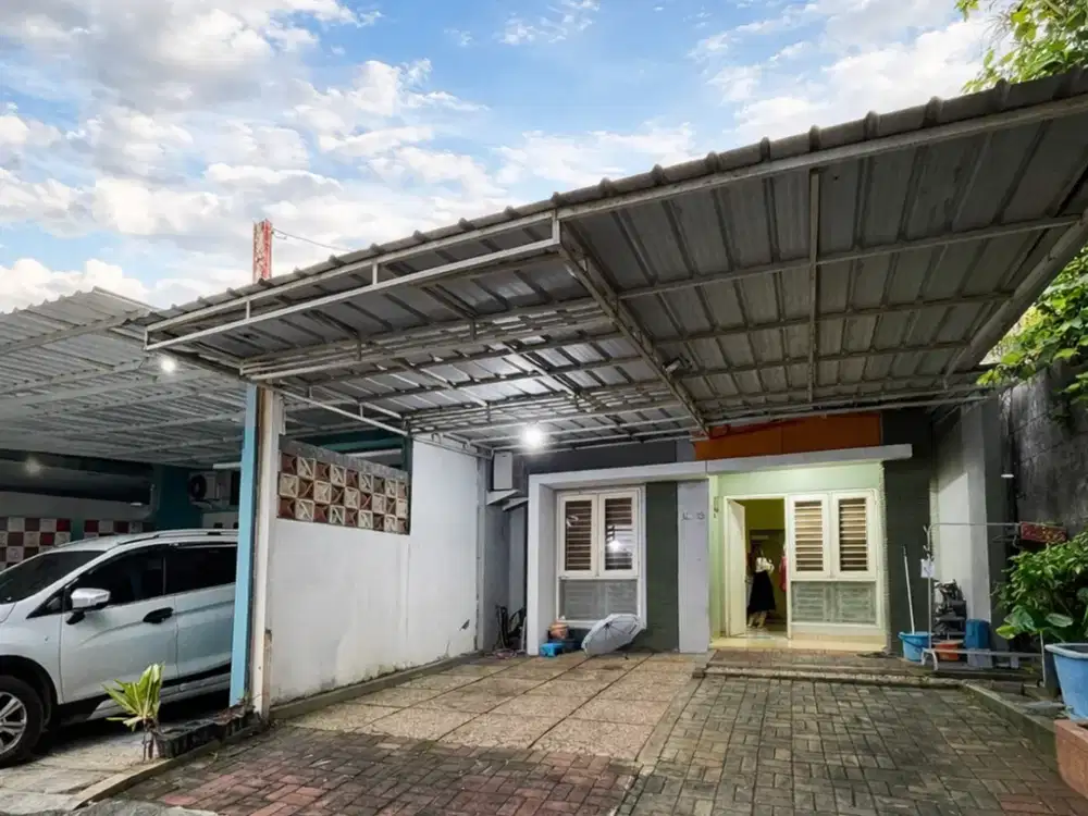 dijual rumah di rafles hills Cibubur