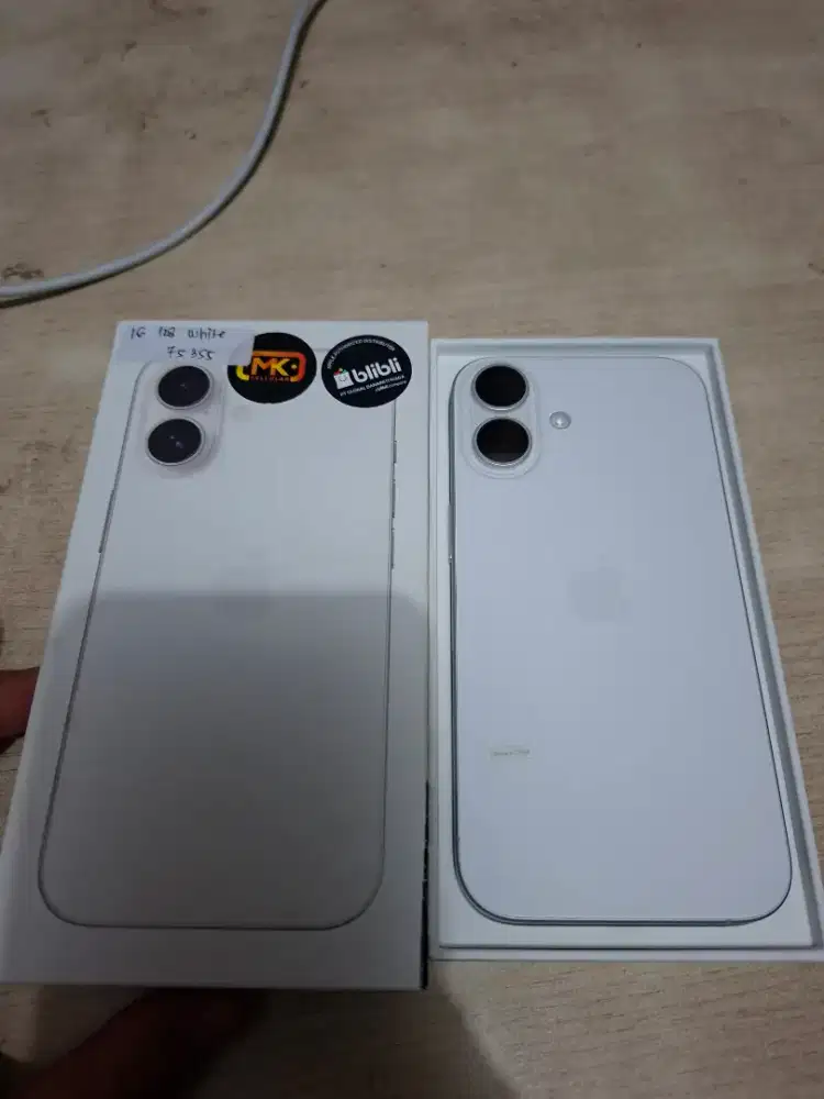 Iphone 16 second like new