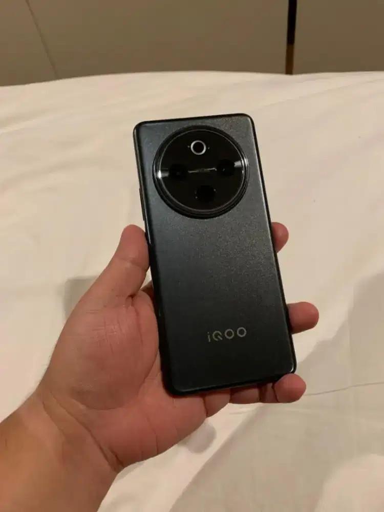 IQOO Z10 8/128 Like new