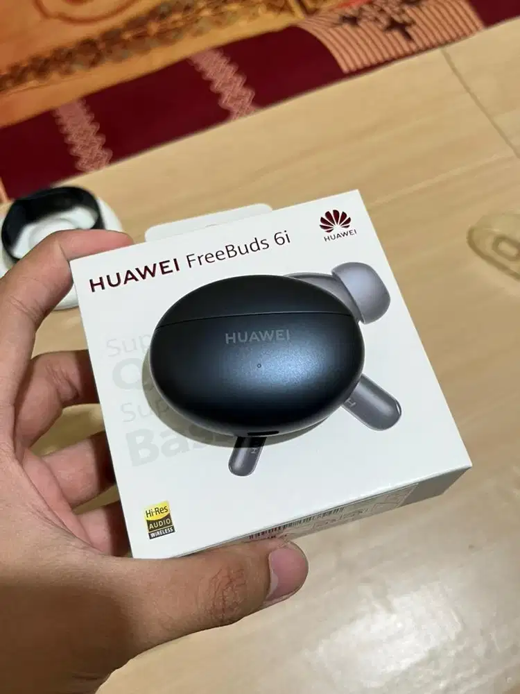 Earbuds Tws Huawei FreeBuds 6i Garansi Resmi Warna Hitam