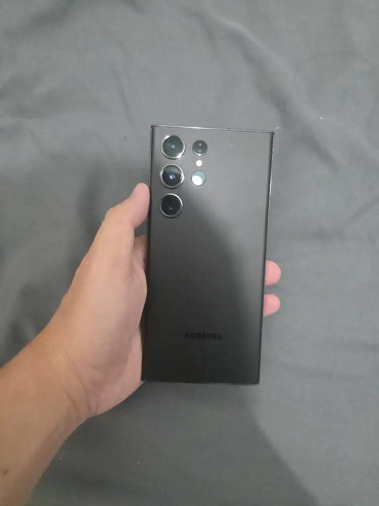 Samsung S23 Ultra 12/512gb SEIN