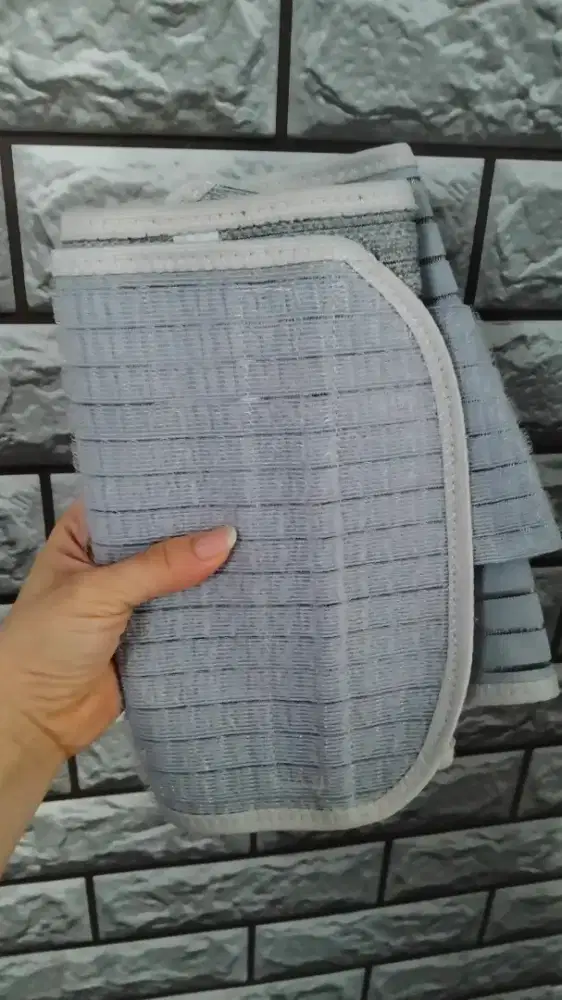 Korset melahirkan merk MOOIMOM