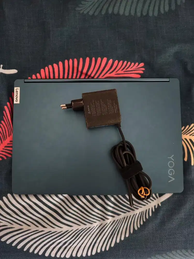 Lenovo Yogabook 9i 32/1Tb Ultra 7 155h